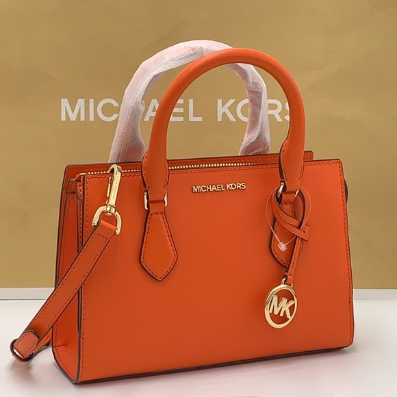 MICHAEL KORS
Sheila Small Faux Saffiano Leather Satchel
Poppy
NWT - Picture 2 of 16